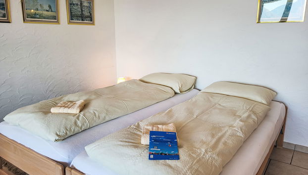 Apartamento de 2 quartos em Gambarogno com piscina e jardim - Foto 4