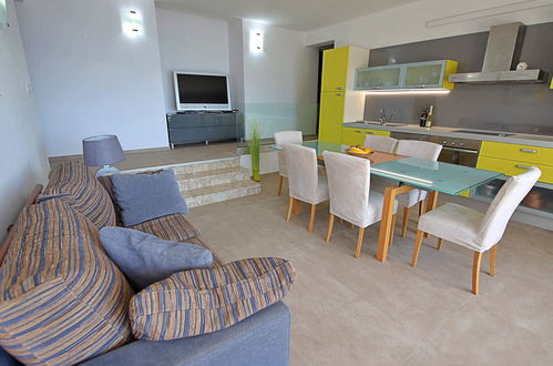 Photo 26 - 2 bedroom Apartment in Okrug with swimming pool and sea view