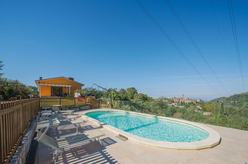 Photo 38 - Maison de 5 chambres à Camaiore avec piscine privée et vues à la mer