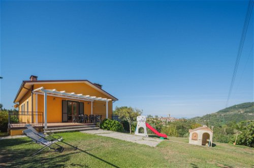 Foto 4 - Casa de 5 habitaciones en Camaiore con piscina privada y vistas al mar