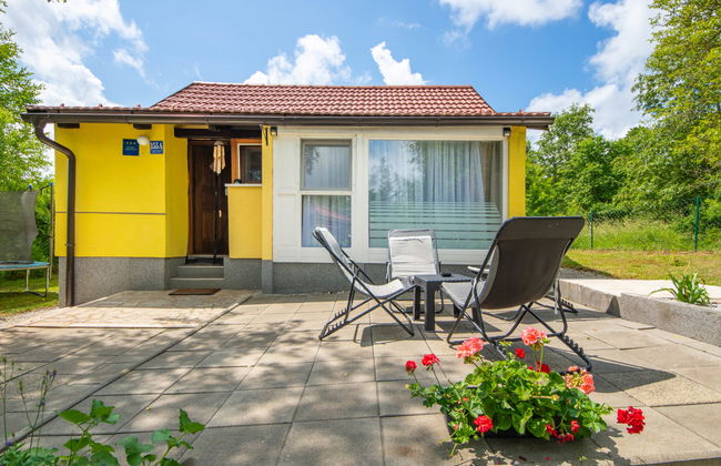 Casa de 3 quartos em Tounj com piscina privada e jardim - Foto 1