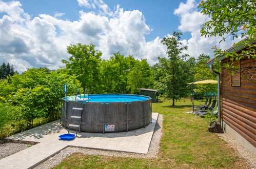 Foto 2 - Casa con 2 camere da letto a Tounj con piscina privata e giardino