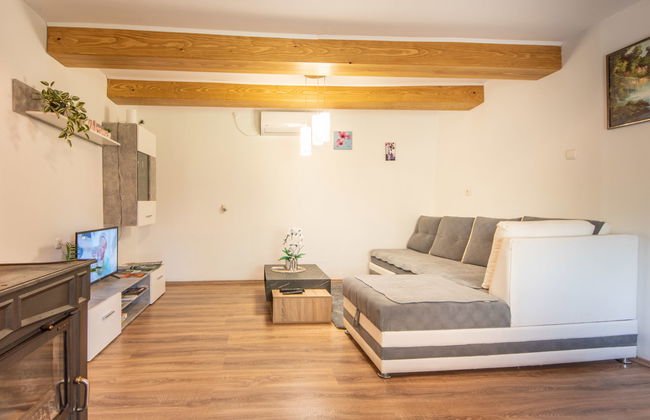 Casa de 3 quartos em Tounj com piscina privada e jardim - Foto 9