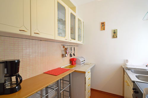 Foto 9 - Apartamento de 1 quarto em Opatija com piscina e jardim