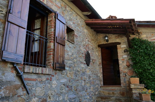 Photo 21 - Maison de 3 chambres à Monticiano avec piscine privée et jardin