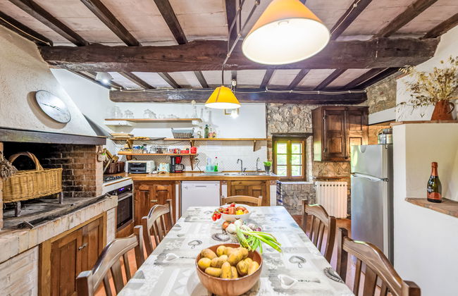 Casa de 4 quartos em Monticiano com piscina privada e jardim - Foto 24