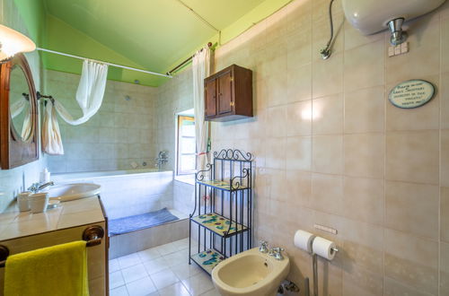 Foto 45 - Casa de 3 quartos em Monticiano com piscina privada e jardim