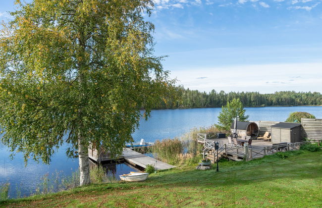 4 bedroom House in Finspång with garden and terrace - Photo 25