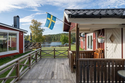 Photo 5 - Maison de 3 chambres à Finspång avec jardin et terrasse