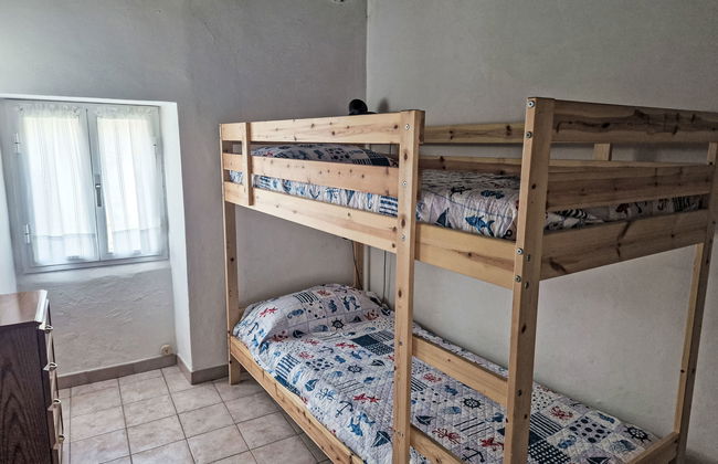 Casa de 4 quartos em Cipressa com jardim e terraço - Foto 11