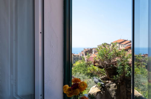 Foto 2 - Casa con 4 camere da letto a Cipressa con terrazza e vista mare