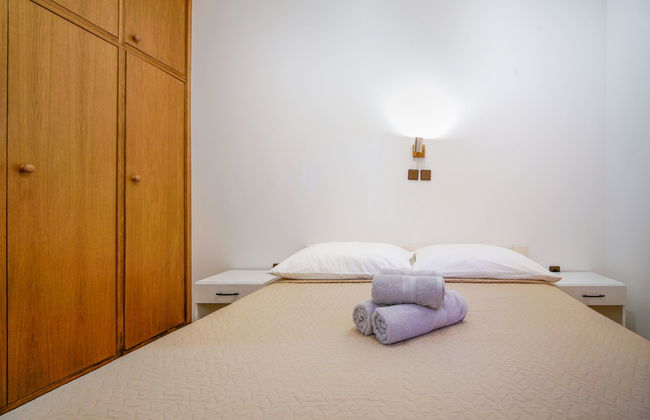 Apartment mit 2 Schlafzimmern in Rab mit garten - Foto 6