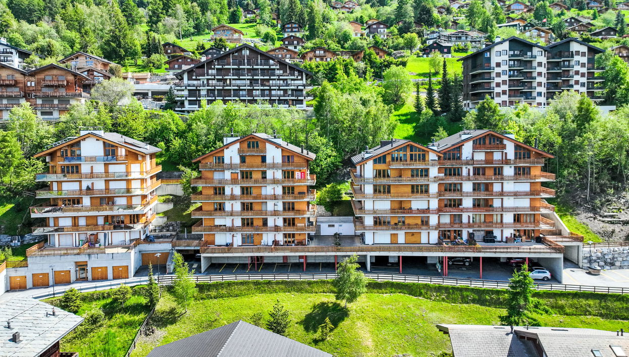 Apartamento de 4 quartos em Nendaz com terraço - Foto 1