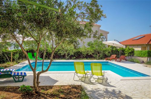 Foto 24 - Appartamento con 3 camere da letto a Sebenico con piscina e vista mare