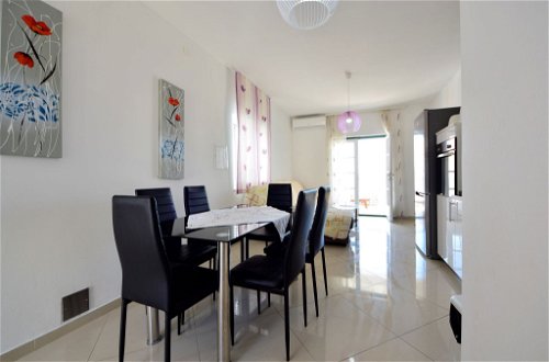 Photo 6 - 3 bedroom Apartment in Sibenik with swimming pool and sea view