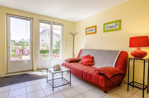 Foto 6 - Appartamento con 2 camere da letto a Port-Bail-sur-Mer con giardino e vista mare