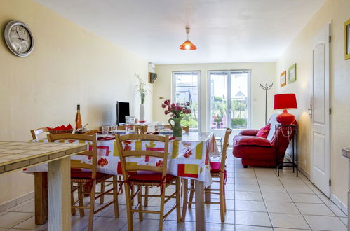 Photo 9 - 2 bedroom Apartment in Port-Bail-sur-Mer with garden and sea view