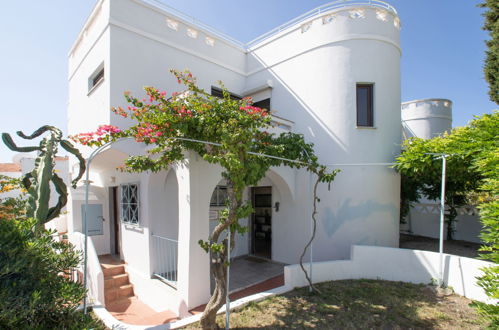 Foto 1 - Casa de 4 habitaciones en Albufeira con jardín y terraza