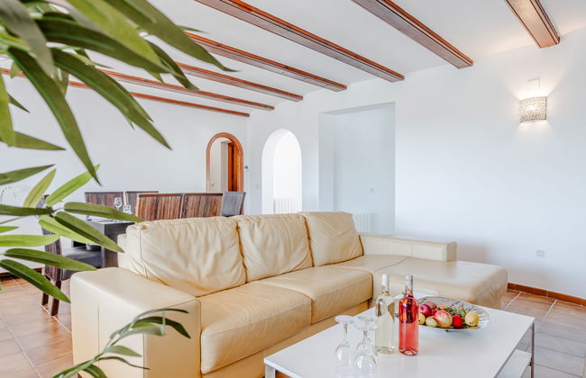 8 bedroom House in Benissa with private pool and garden - Photo 12