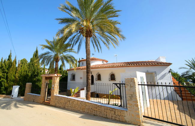 8 bedroom House in Benissa with private pool and garden - Photo 6