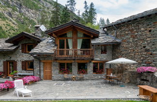 Photo 2 - Maison de 2 chambres à Arvier avec jardin et terrasse