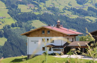 Foto 1 - Apartment mit 3 Schlafzimmern in Aschau im Zillertal mit blick auf die berge