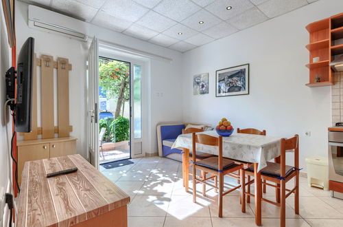 Photo 4 - Appartement de 2 chambres à Labin avec terrasse