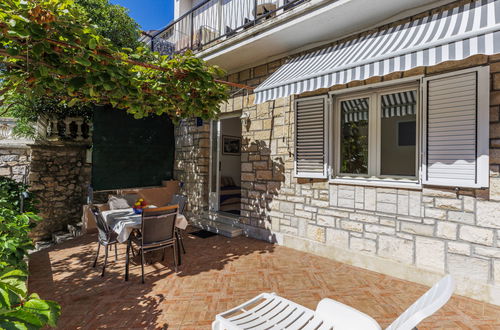 Photo 18 - Appartement de 2 chambres à Labin avec terrasse