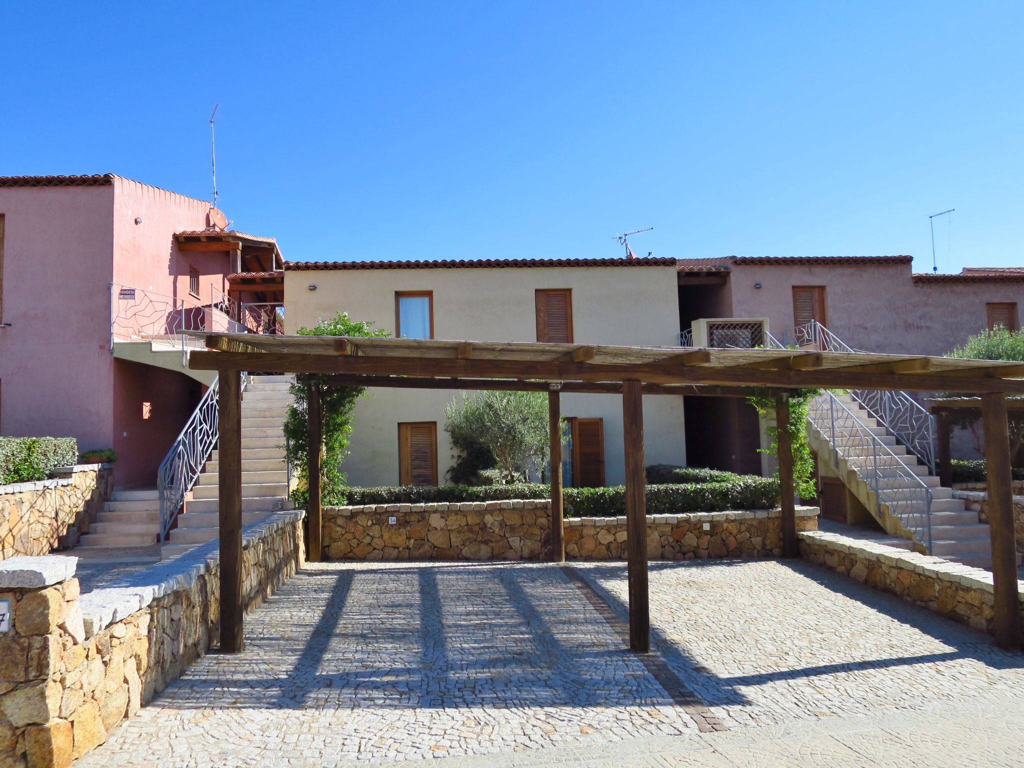 Foto 18 - Appartamento con 1 camera da letto a Santa Teresa Gallura con piscina e vista mare