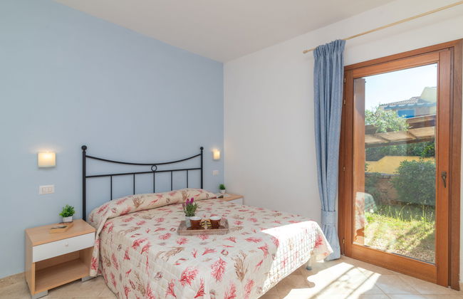 Apartamento de 2 quartos em Santa Teresa Gallura com piscina e jardim - Foto 14
