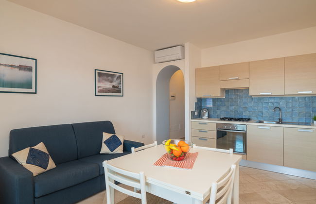 Apartamento de 2 quartos em Santa Teresa Gallura com piscina e jardim - Foto 6