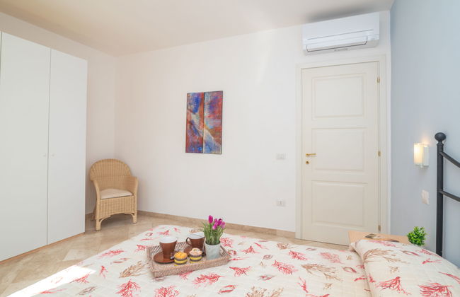 Apartamento de 2 quartos em Santa Teresa Gallura com piscina e jardim - Foto 17