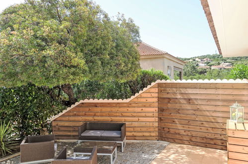 Photo 15 - 2 bedroom Apartment in Propriano with swimming pool and garden