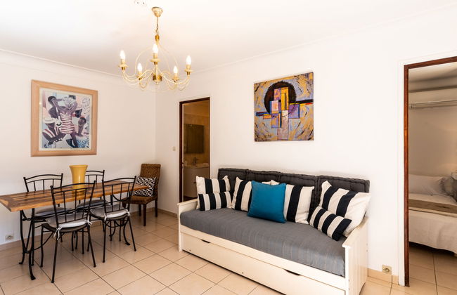 3 bedroom Apartment in Propriano with swimming pool and garden - Photo 4