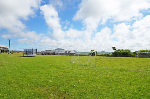 Foto 152 - Casa de 10 habitaciones en Pwllheli con jardín y vistas al mar