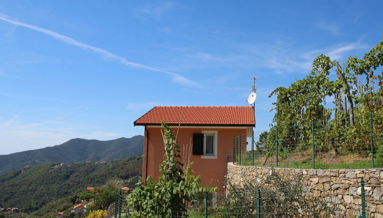 Foto 1 - Casa con 2 camere da letto a Moneglia con giardino e vista mare