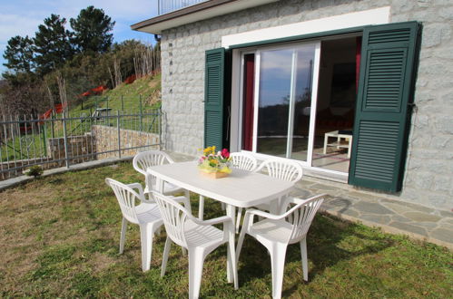 Foto 4 - Casa de 2 habitaciones en Moneglia con jardín y vistas al mar