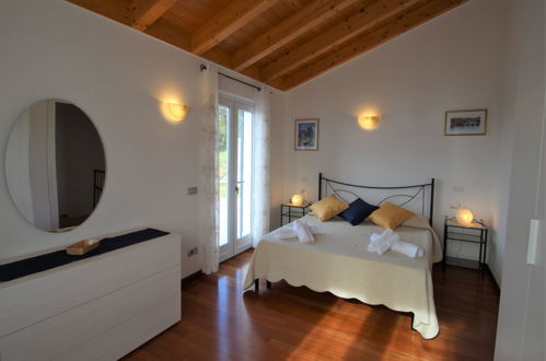 Foto 12 - Casa con 2 camere da letto a Moneglia con giardino e vista mare