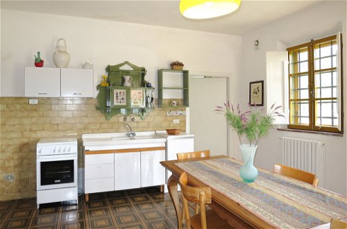 Photo 9 - 2 bedroom Apartment in Certaldo with swimming pool and garden