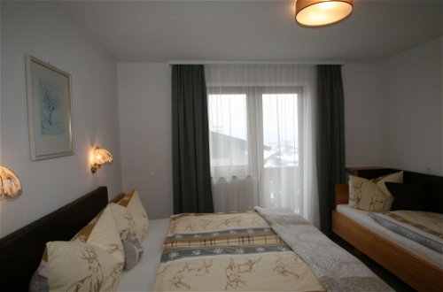 Foto 5 - Apartamento de 2 habitaciones en Fügen con terraza y vistas a la montaña