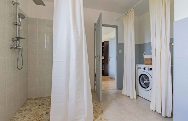 Casa de 4 quartos em Saint-Didier com piscina privada e jardim - Foto 14