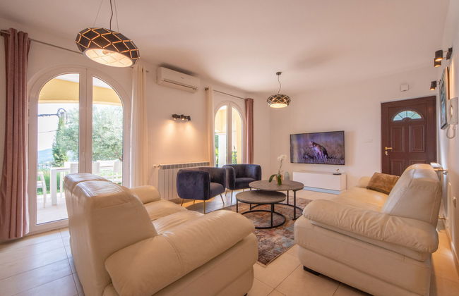 Casa de 8 quartos em Opatija com piscina privada e jardim - Foto 39