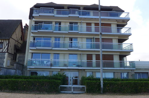 Foto 15 - Apartamento em Cabourg