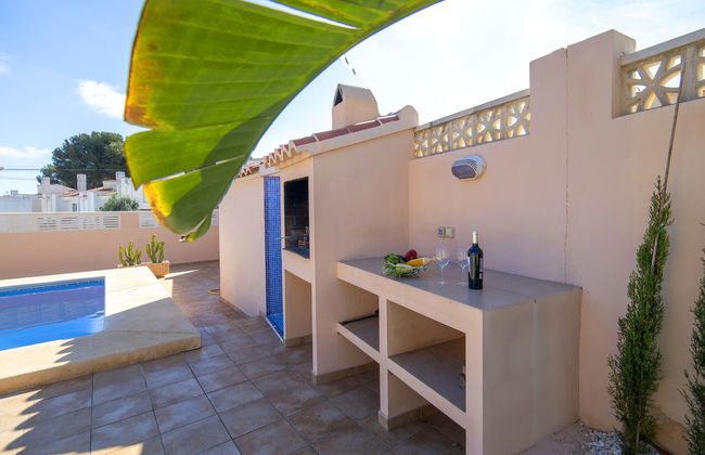 Casa de 6 quartos em Calp com piscina privada e jardim - Foto 30