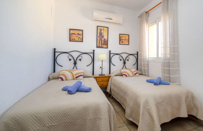 Casa de 6 quartos em Calp com piscina privada e jardim - Foto 16