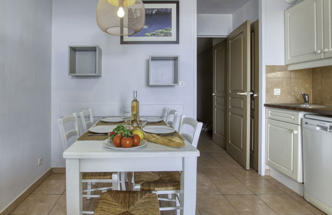 Apartamento de 2 quartos em Six-Fours-les-Plages com piscina e terraço - Foto 3