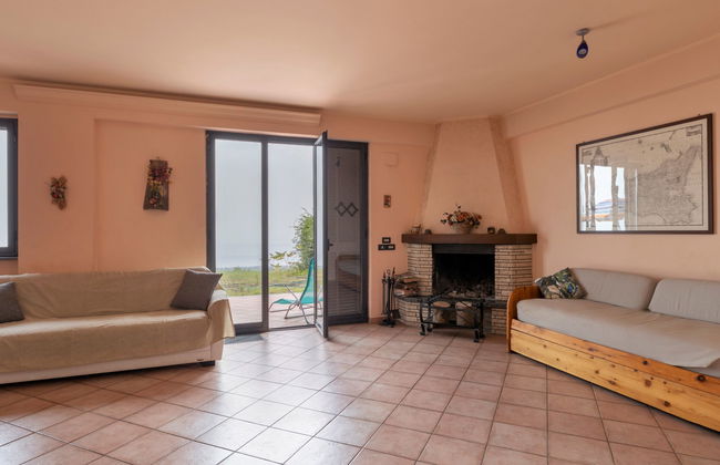 Casa de 4 quartos em Mascali com jardim e terraço - Foto 3