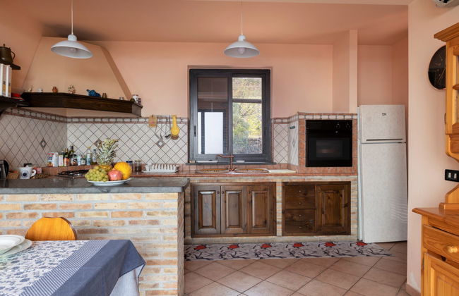 Casa de 4 quartos em Mascali com jardim e terraço - Foto 6