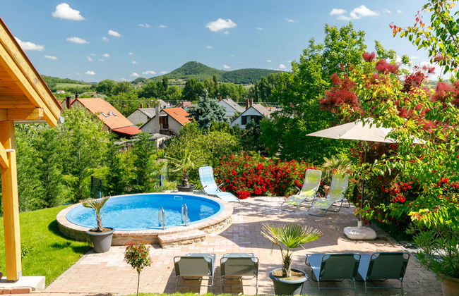 Apartamento de 4 quartos em Badacsonytomaj com piscina privada e jardim - Foto 3