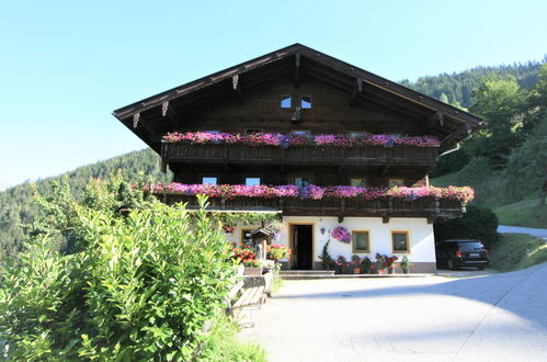 Photo 1 - Appartement de 3 chambres à Bruck am Ziller avec vues sur la montagne